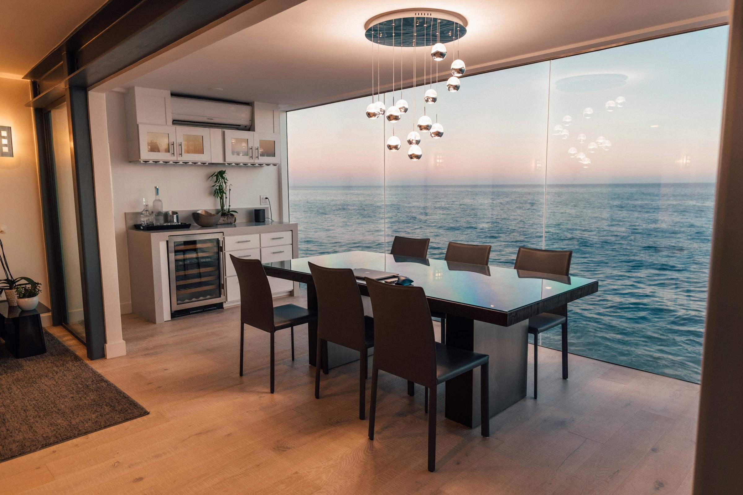 Flagship Residence
